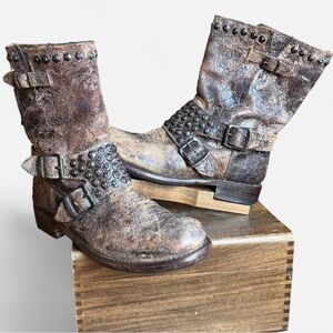 Frye Jenna Studded Harness in Distressed Brown Size 7B